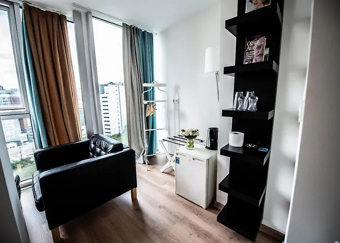 We Fulya Κωνσταντινούπολη